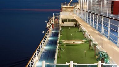 mini golf course on cruise ship